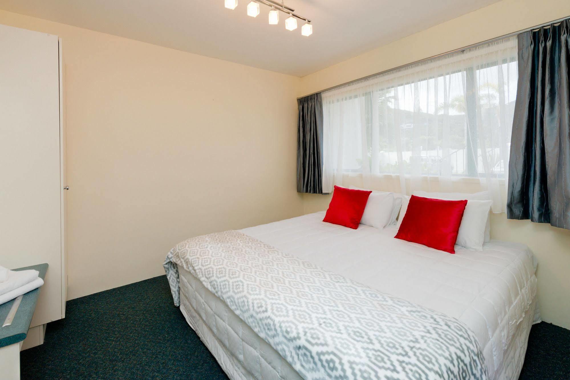Te Tiriti Motel Paihia Dış mekan fotoğraf